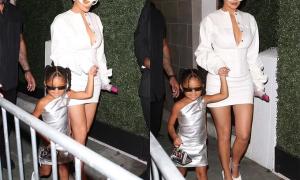Kylie Jenner và những lần diện đồ đôi cùng con gái đáng yêu