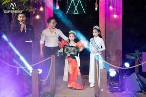 Hoàng Bảo Nhi – Đại sứ truyền thông nhí tỏa sáng tại show diễn “Candy in the Wild” của NTK Trần Thanh Mẫn tại Huế